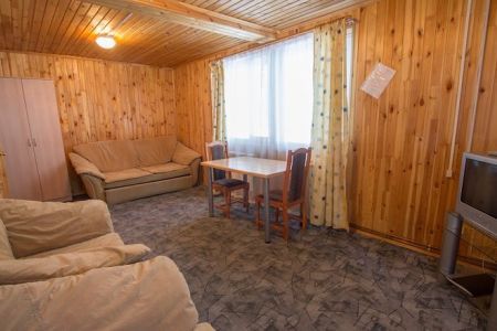 Домик 2-местный 2-комнатный (№9, 52)