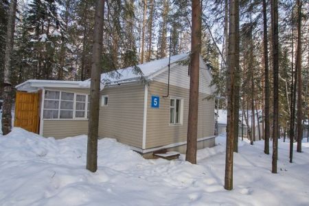 Домик 6-местный 4-комнатный (№55)